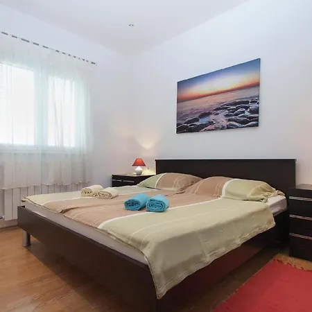 Apartment Fuer 5 Personen Ca 75 Qm In Fazana, Istrien Istrische Riviera Fazana
